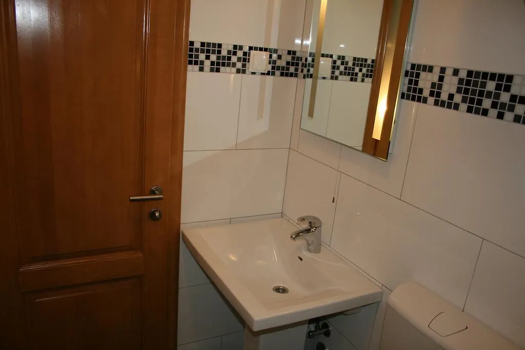 Vendégház Rooms And Apartments Emily Split